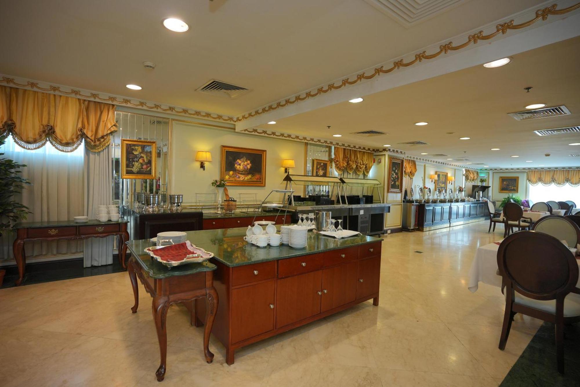 Habitat Hotel All Suites - Jeddah Exterior foto
